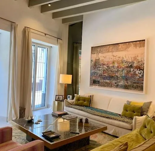 Exclusiva Casa Con Terraza * Sevilla